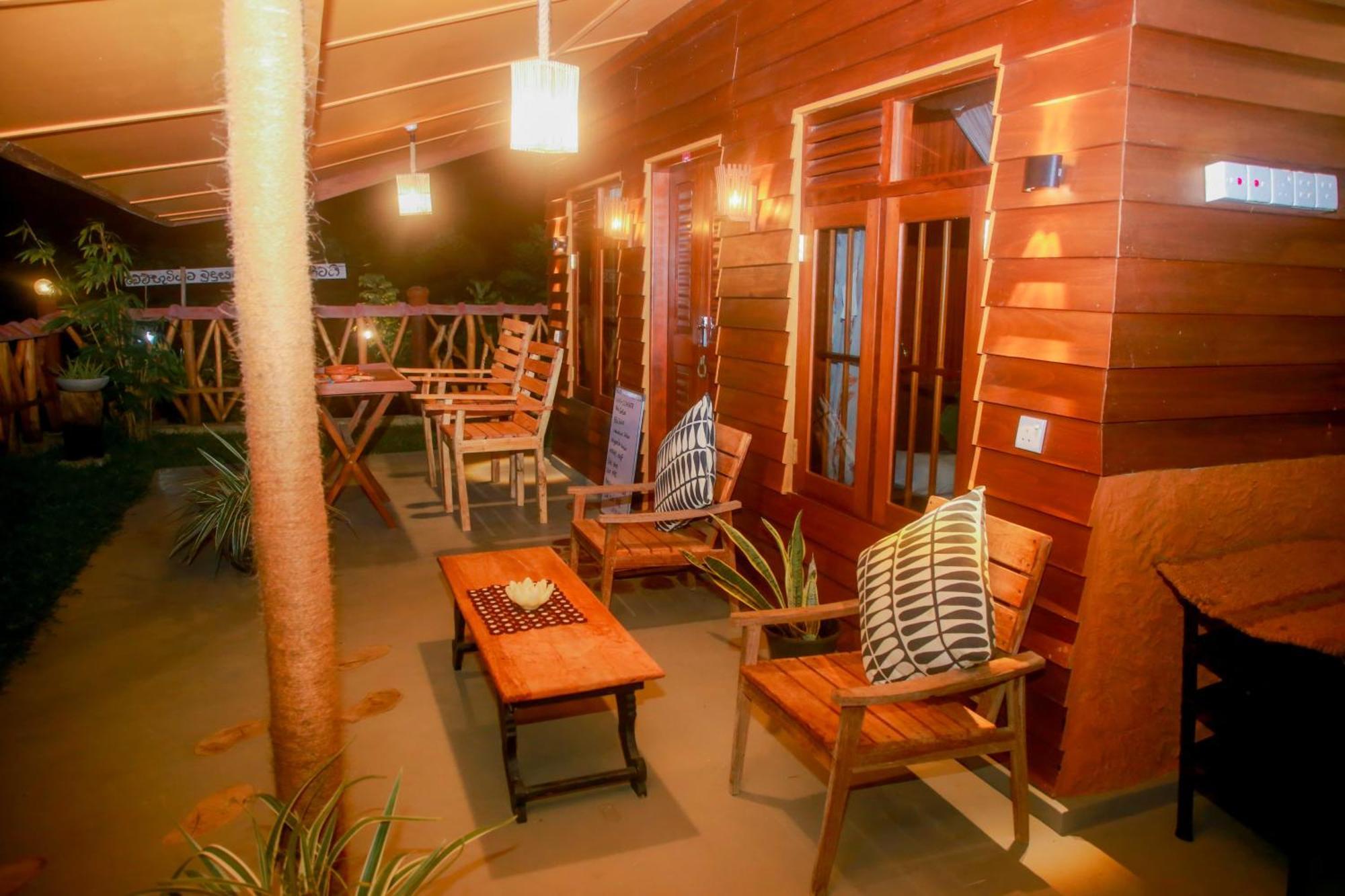 Villa Blue Ocean Tree House Hiriketiya Dikwella Esterno foto